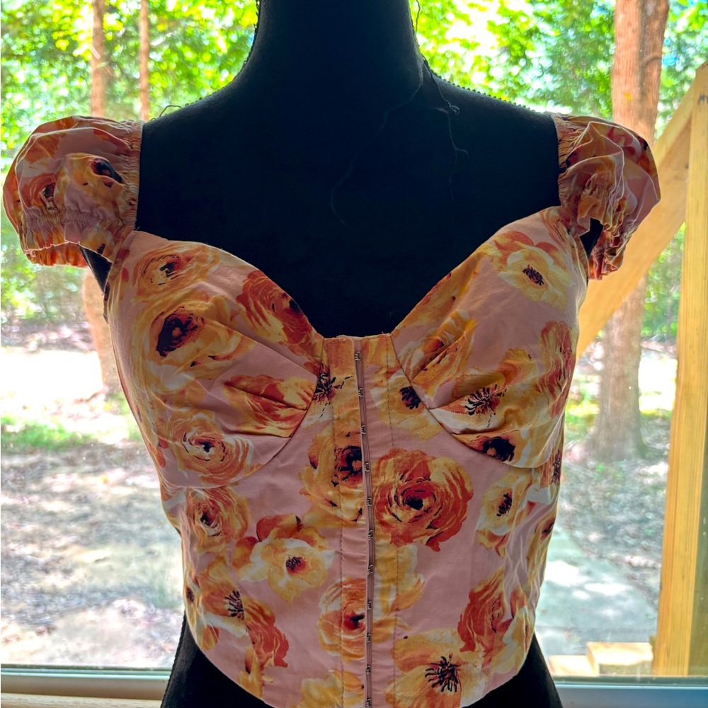 Set of 2 Summer tops.